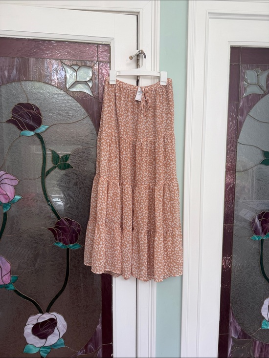 American Eagle Outfitters Dresses & Skirts - American Eagle Outfitters Peach Printed Tiered Maxi Skirt